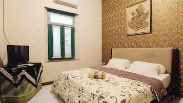Habitación doble Deluxe, vista al jardín | Wifi gratis