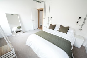 2 Schlafzimmer, Bügeleisen/Bügelbrett, WLAN