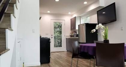 Kobe Bryant vacation getaway - 5 minutes to Rodeo Drive, Game console, Hot Tub