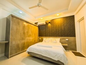 Standard Double Room, City View | In-room safe, desk, iron/ironing board, free WiFi