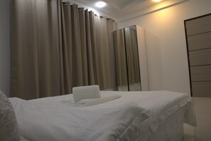 Deluxe Double Room, Beach View
