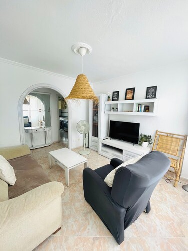 Cozy & Spacious apartment near the old town of Tarifa.