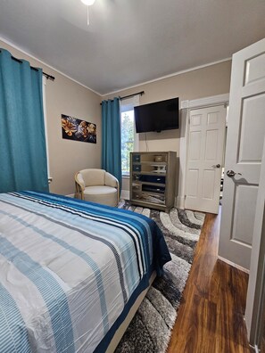 1 bedroom, iron/ironing board, WiFi, bed sheets