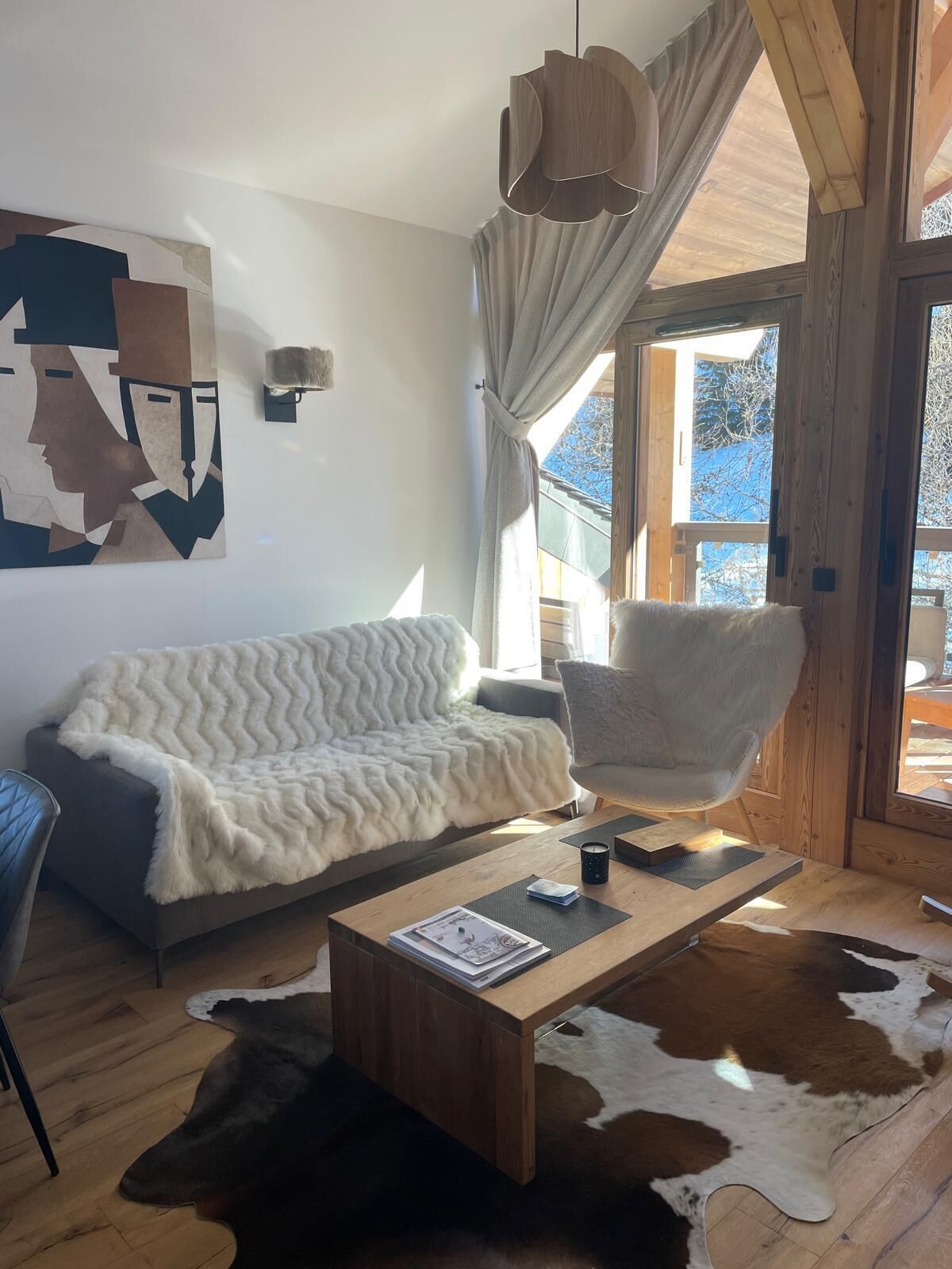 Deluxe Apartment, Balcony | Living area | 45-inch LCD TV with digital channels, Netflix, Hulu