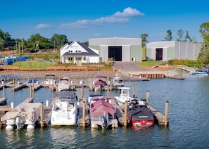 Marina