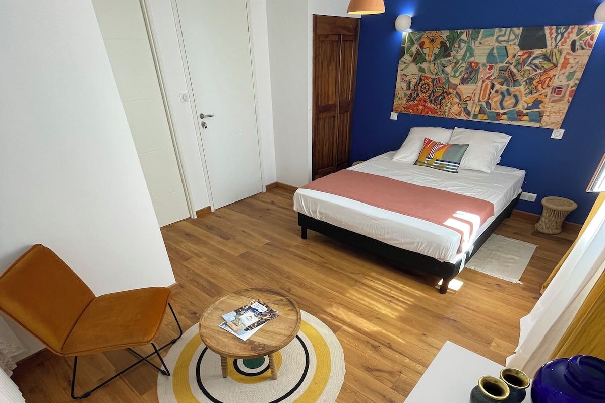 Habitación doble, vista al jardín | Insonorización y wifi gratis