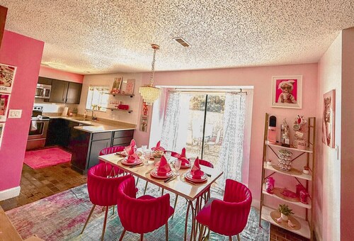 Pinkies Paradise-3BD/2BA/Sleeps 8PP-Lake Ozark