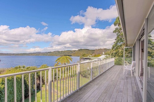 Boat Shed Bay | Private Jetty, Lake Tarawera Views