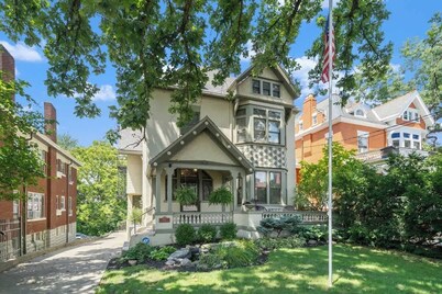 Historic 4BR Gem | Walk to UC | Free Parking