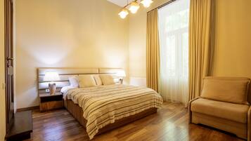 Deluxe Double Room | Seterika/papan seterika, Wi-fi percuma