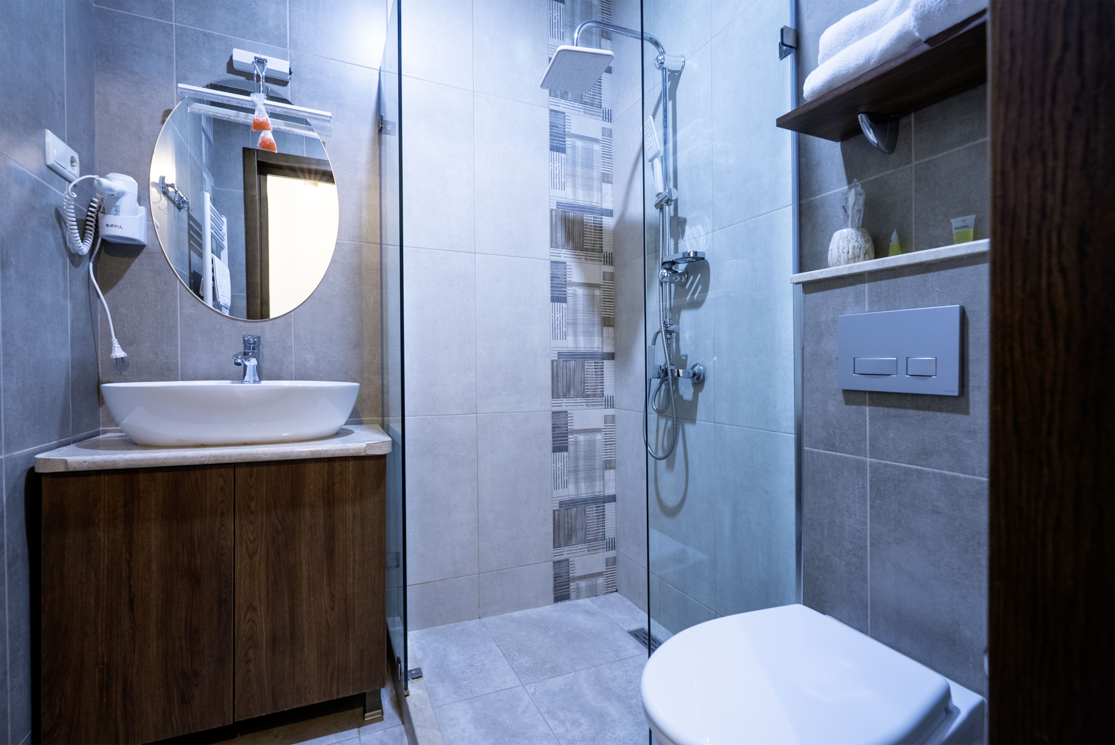 Luxury Suite | Bathroom