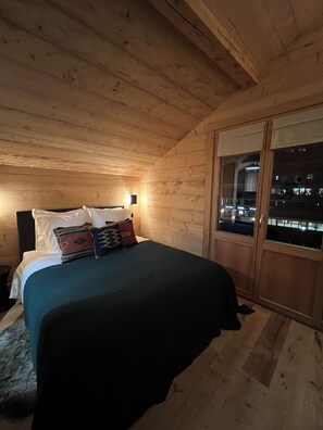 9 chambres, fer et planche à repasser, Wi-Fi gratuit, draps fournis
