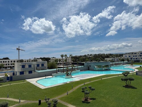 Charming 2-bedroom apartment in amazing Cabo Negro with fitness room, AC