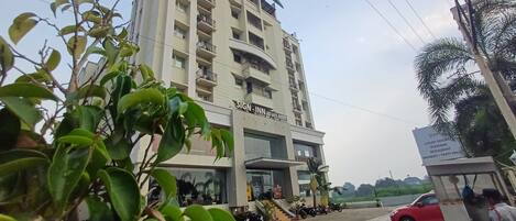 EntrĂ©e de lâhĂ©bergement