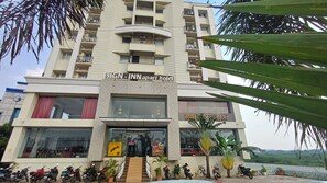 Facciata della struttura