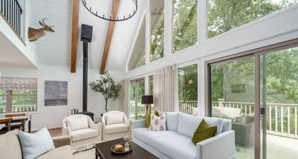 Lakefront A-Frame Retreat, Sauna + Dock
