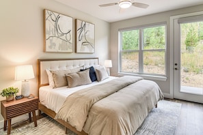 Interior - Brand New Townhome w/ Hot Tub, 4 Mi to Winter Park (Fraser)