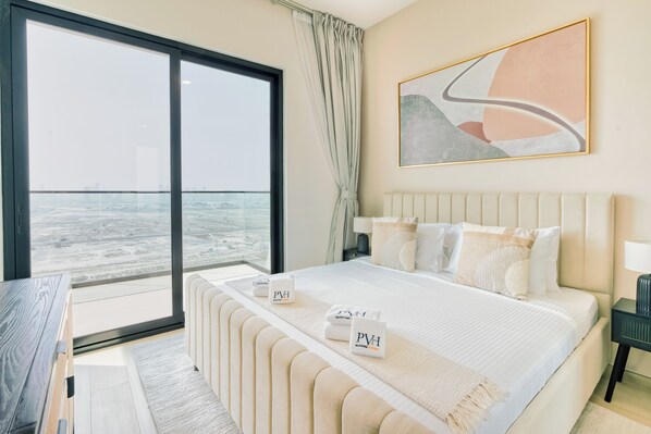 Appartement Prestige, balcon, vue sur la ville | Coffre-fort, rideaux d’obscurcissement, système d’insonorisation