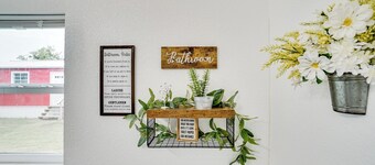 Cozy Country Living: Cabin in Slidell/decatur!