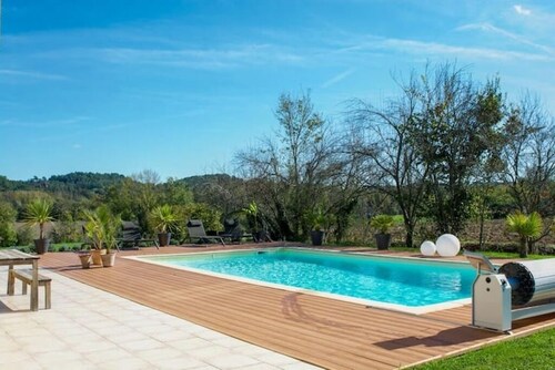 La Grange aux Cyprès, Gîte de charme pour 2 personnes