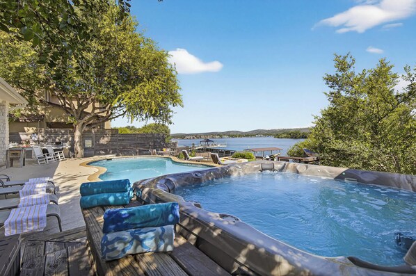 Outdoor pool, a heated pool