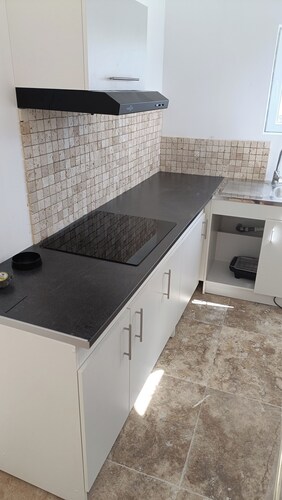 Quiet cottage near the sea