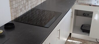 Quiet cottage near the sea