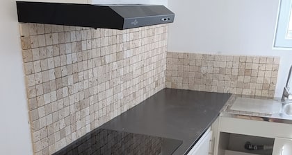 Quiet cottage near the sea