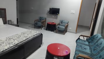 6 chambres, fer et planche Ă  repasser, Wi-Fi, draps fournis