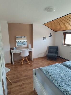 1 soverom, reiseseng for barn, wi-fi (inkludert) og sengetøy