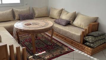 Smart TV, computer monitors