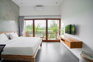 Deluxe Double Room, Balcony, Garden View | In-room safe, desk, laptop workspace, free WiFi