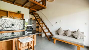 In-room safe, desk, laptop workspace, free WiFi