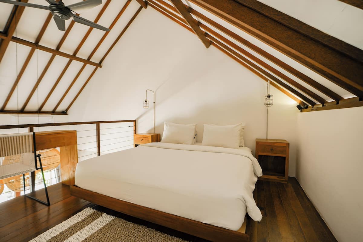 Deluxe Apartment, Garden View | In-room safe, desk, laptop workspace, free WiFi