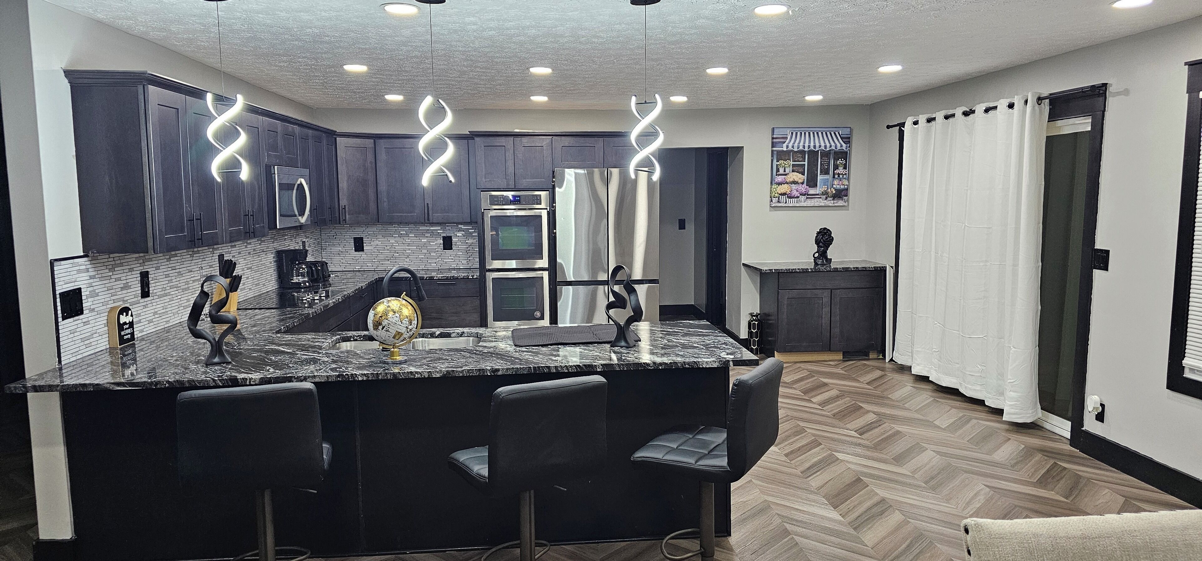 Microwave, oven, stovetop, dishwasher