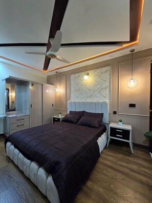 1 bedroom, iron/ironing board, free WiFi, bed sheets