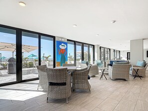 تناول الطعام