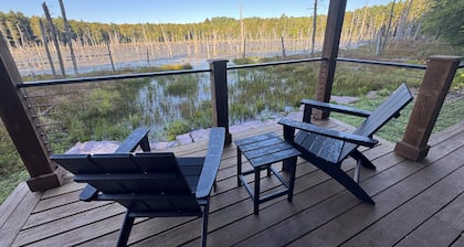 Hemlock Hideaway – Luxury Cabin - Romantic & Remote Getaway in Upstate, NY