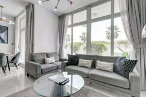 Premium Villa, City View | Living area
