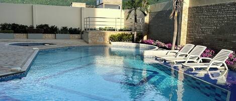 Piscina externa