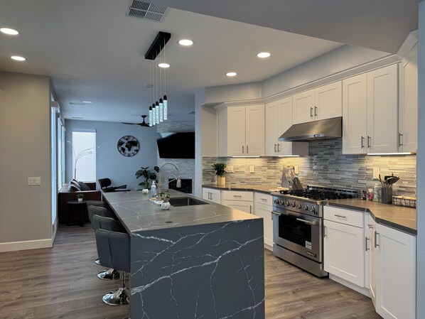 Microwave, oven, stovetop, dishwasher