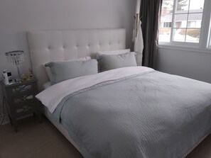 2 dormitorios, tabla de planchar con plancha, wifi y ropa de cama