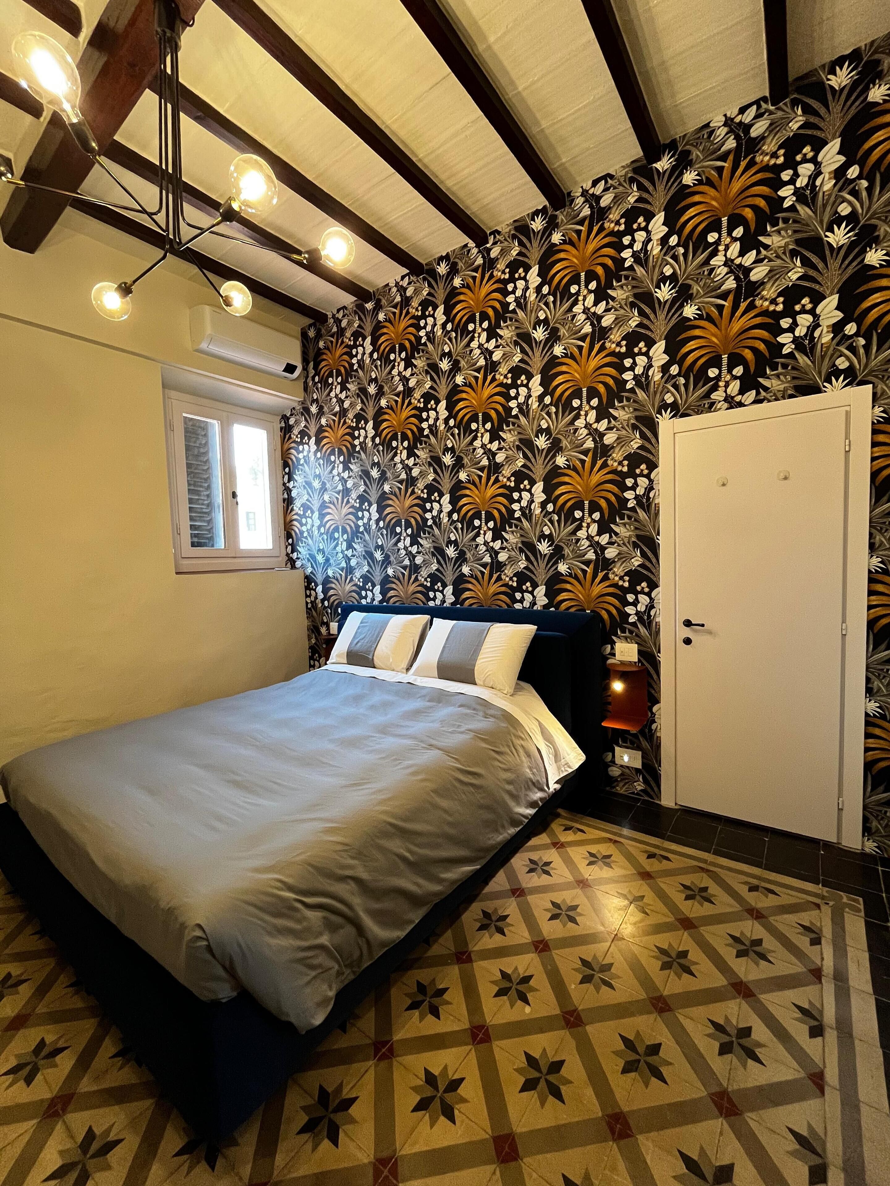 2 slaapkamers, een bureau, een strijkplank/strijkijzer, gratis wifi