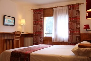 In-room safe, free WiFi