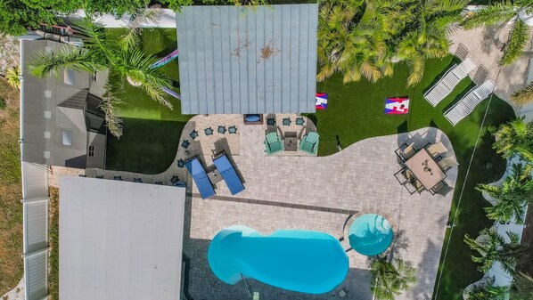 Outdoor pool, a heated pool