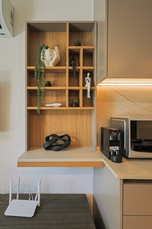 Interior - Charming Green Point Apartment | (Cape Town)