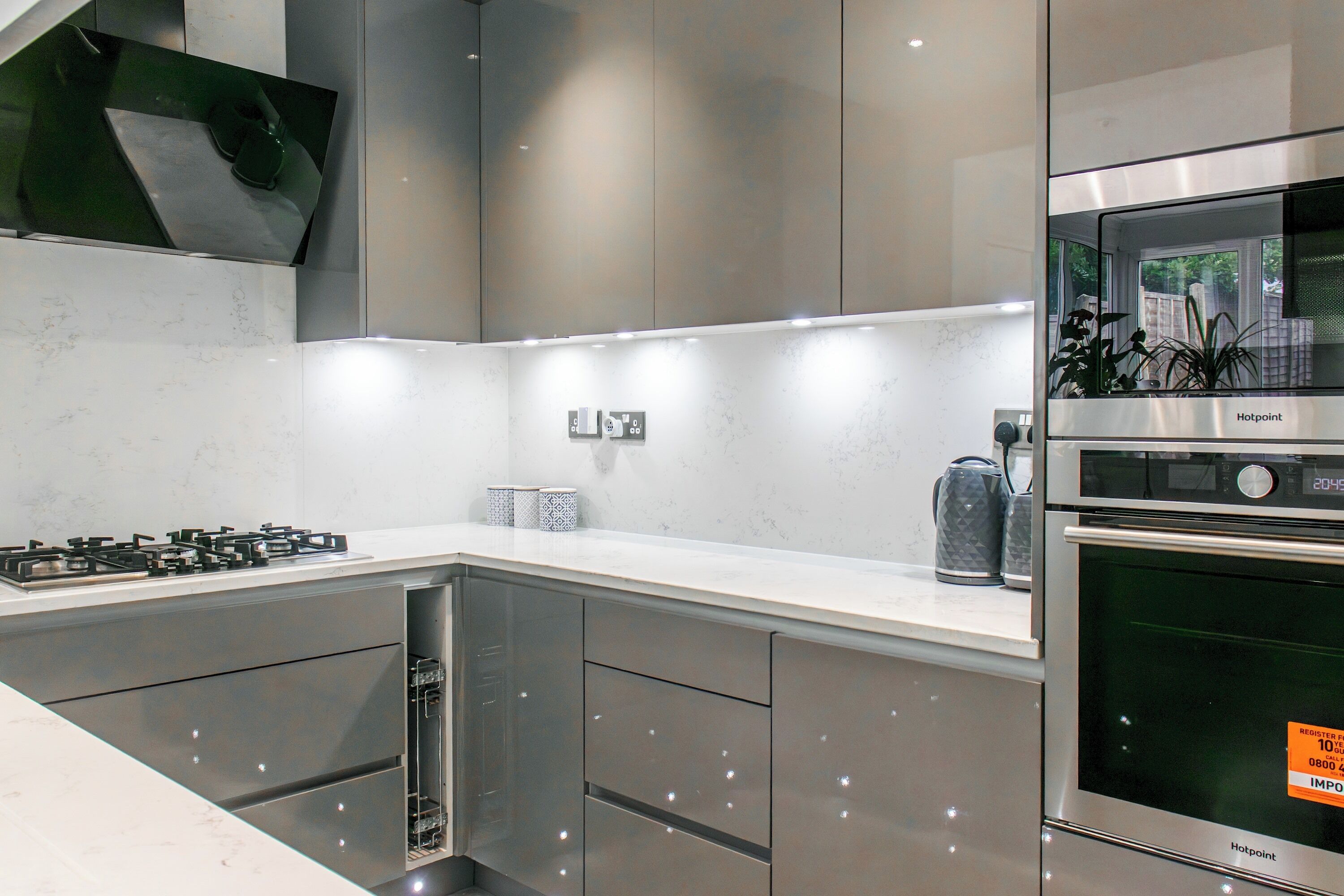 Fridge, microwave, oven, dishwasher