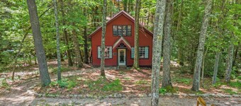 Still Water Cabin - Remote 2-Bedroom Stay near Natural Bridge