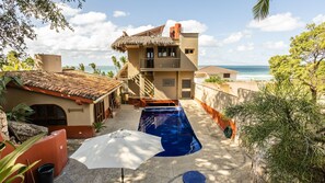 Pool - Apartment by the sea (Litibú)