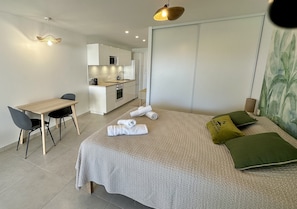 1 bedroom, iron/ironing board, free WiFi, bed sheets